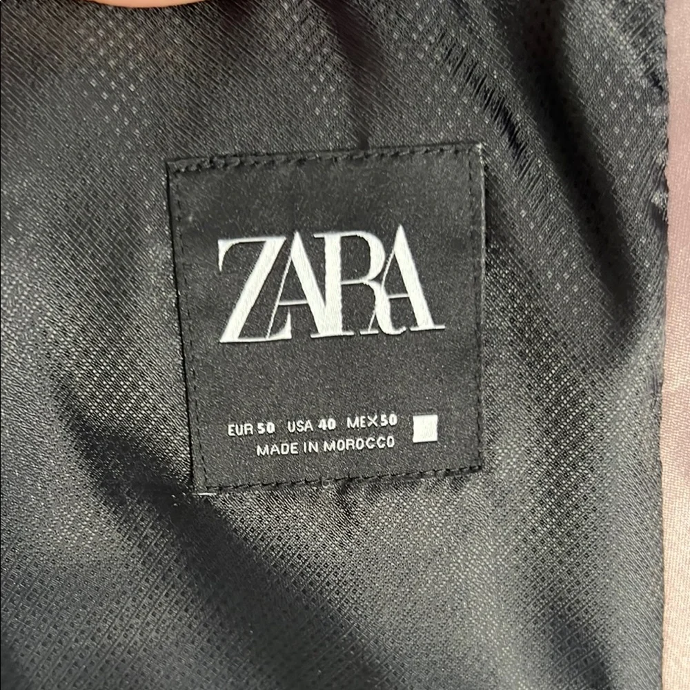 Zara Men's Tuxedo in Metallic Gray - Picture 2 of 2
